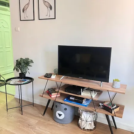 Artic Apartman-nearby Center!